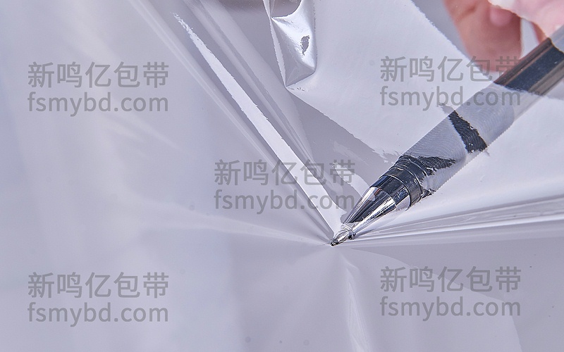 工業(yè)纏繞膜與食品保鮮膜：材料、功能和適用性的比較