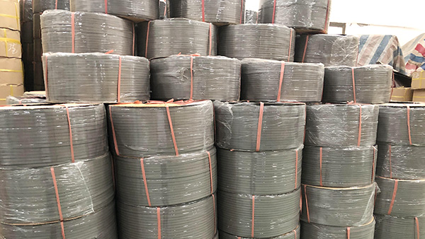 手工打包帶優(yōu)勢有哪些？鳴億包裝帶您一起了解